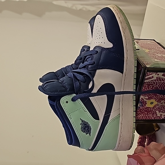 Nike Other - AIR JORDANJordan 1 Mid 'Mystic Navy Mint Foam' (GS)